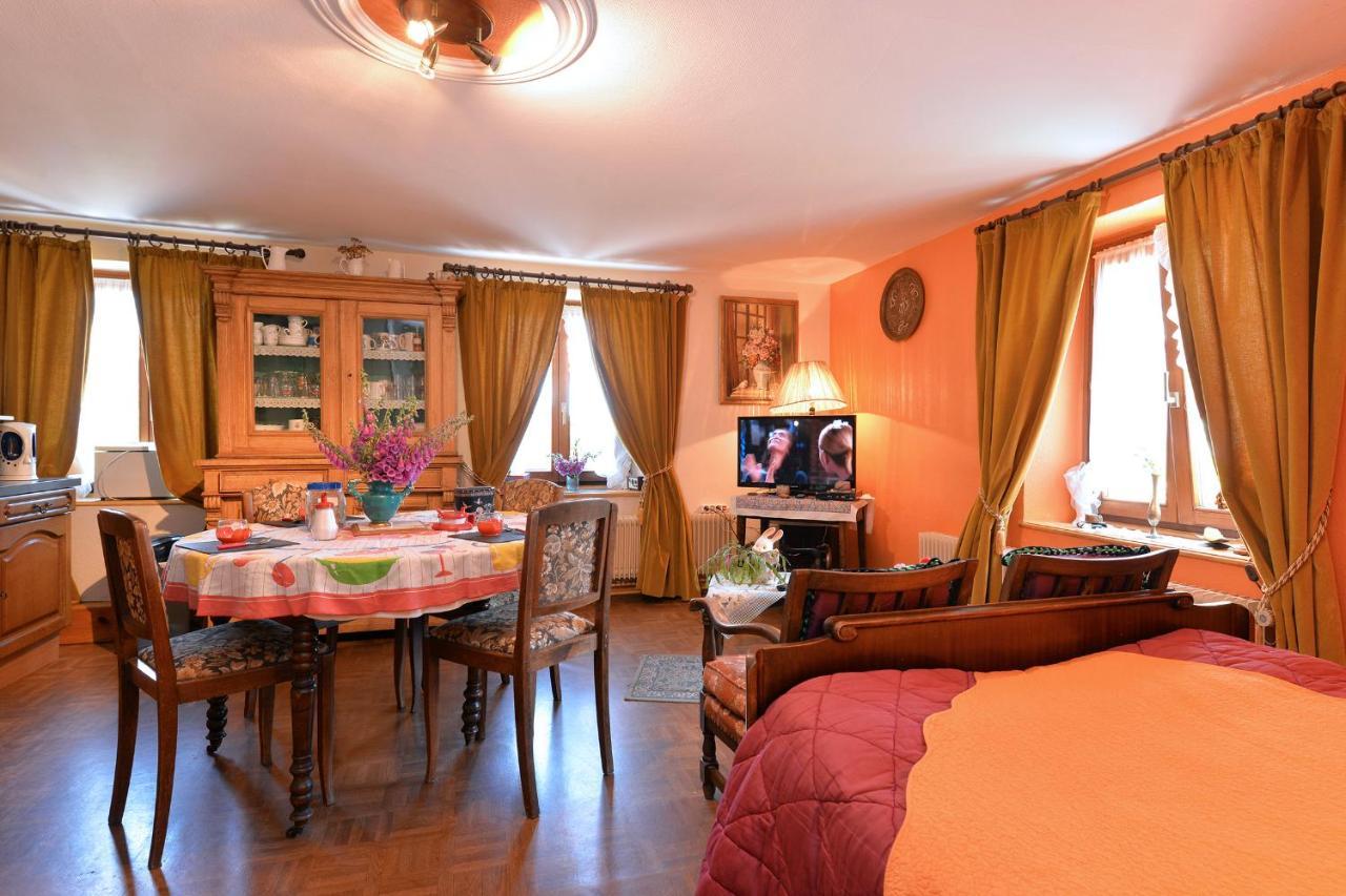 Gites Ou Chambres D'Hotes A La Ferme Orbey Zewnętrze zdjęcie